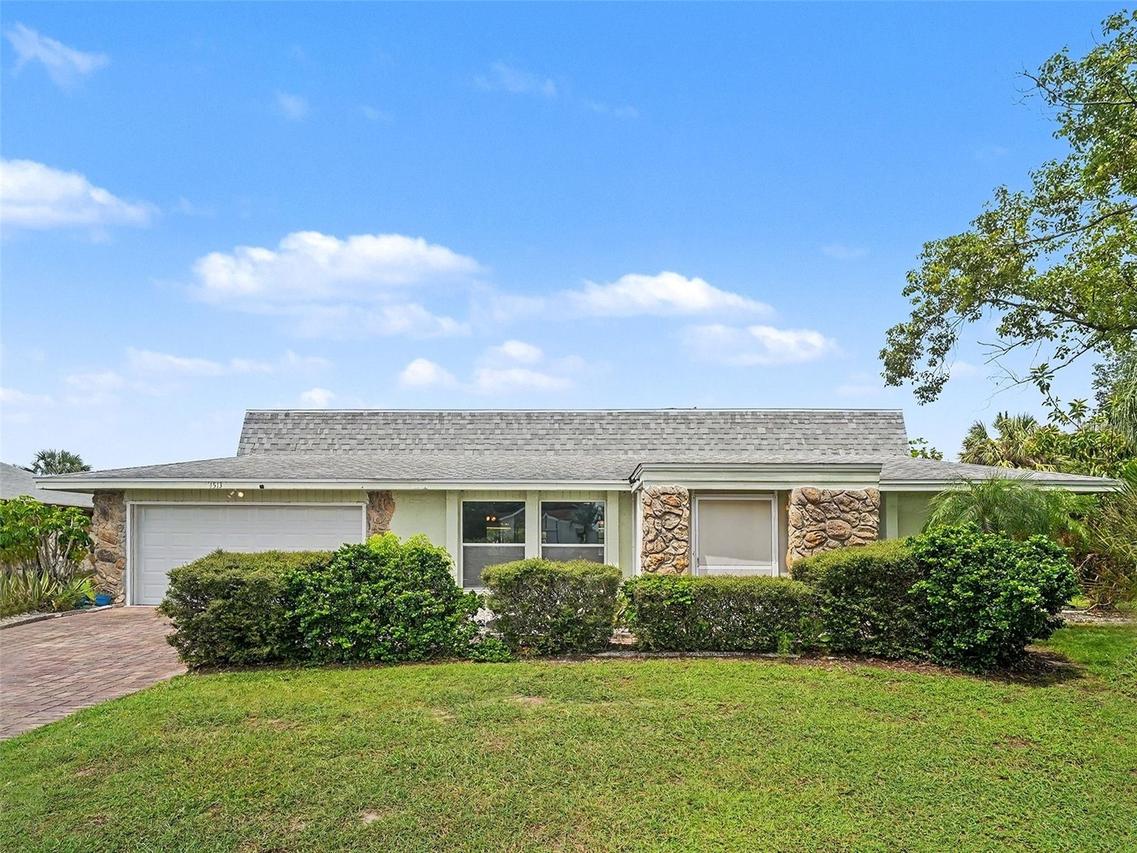 1513 New Bedford Dr., Sun City Center, FL 33573