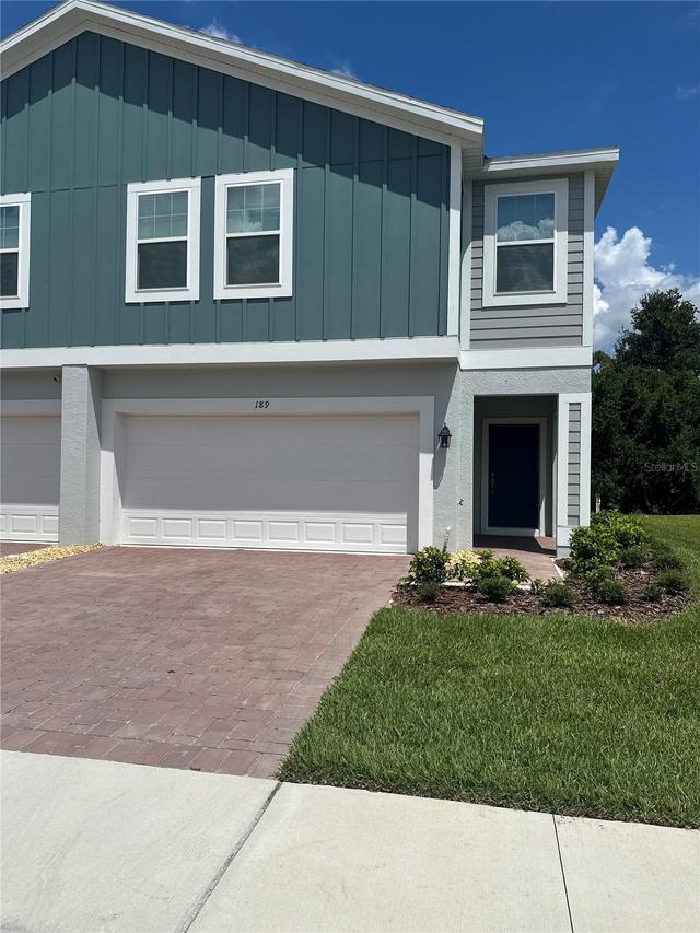 189 Glass Onion Dr., Groveland, FL 34737