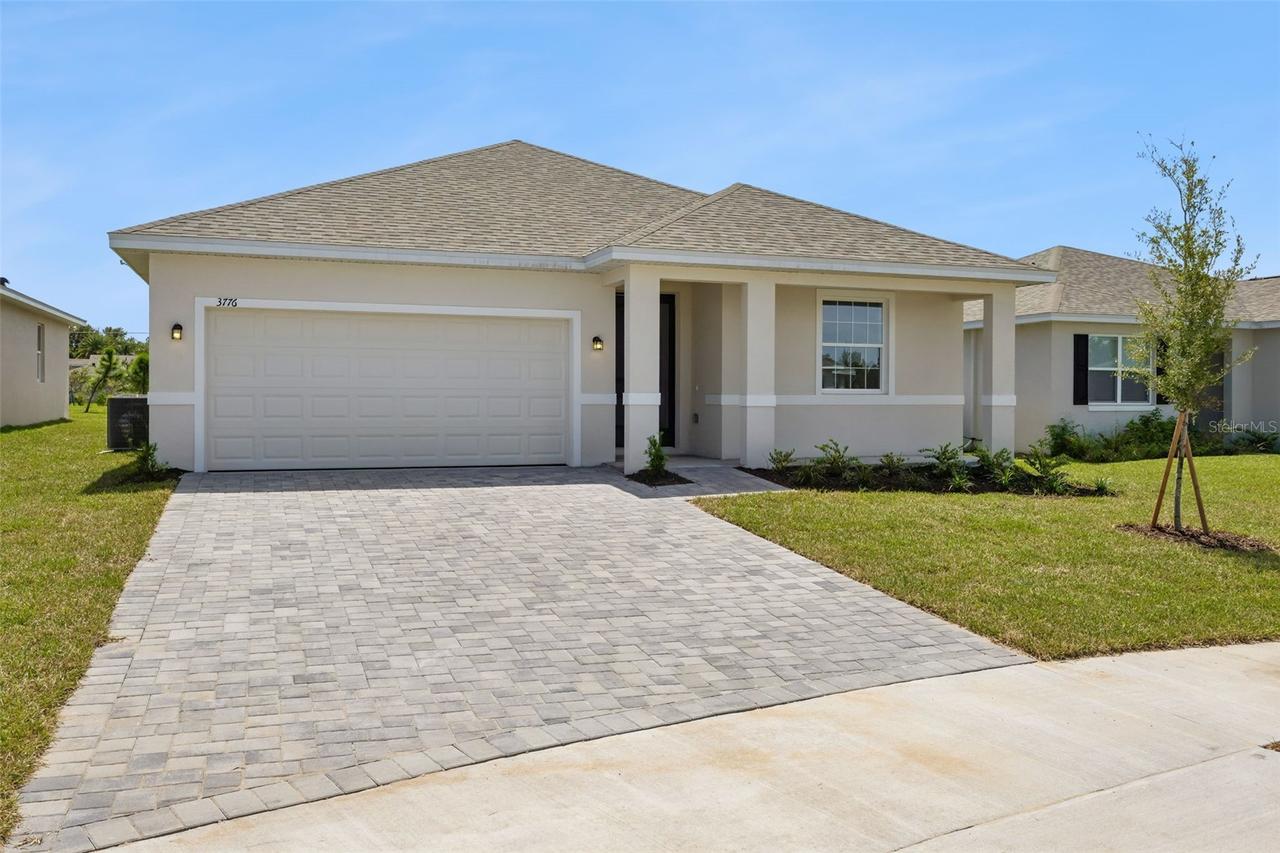 3776 Watercliff Cir., Grand Island, FL 32735