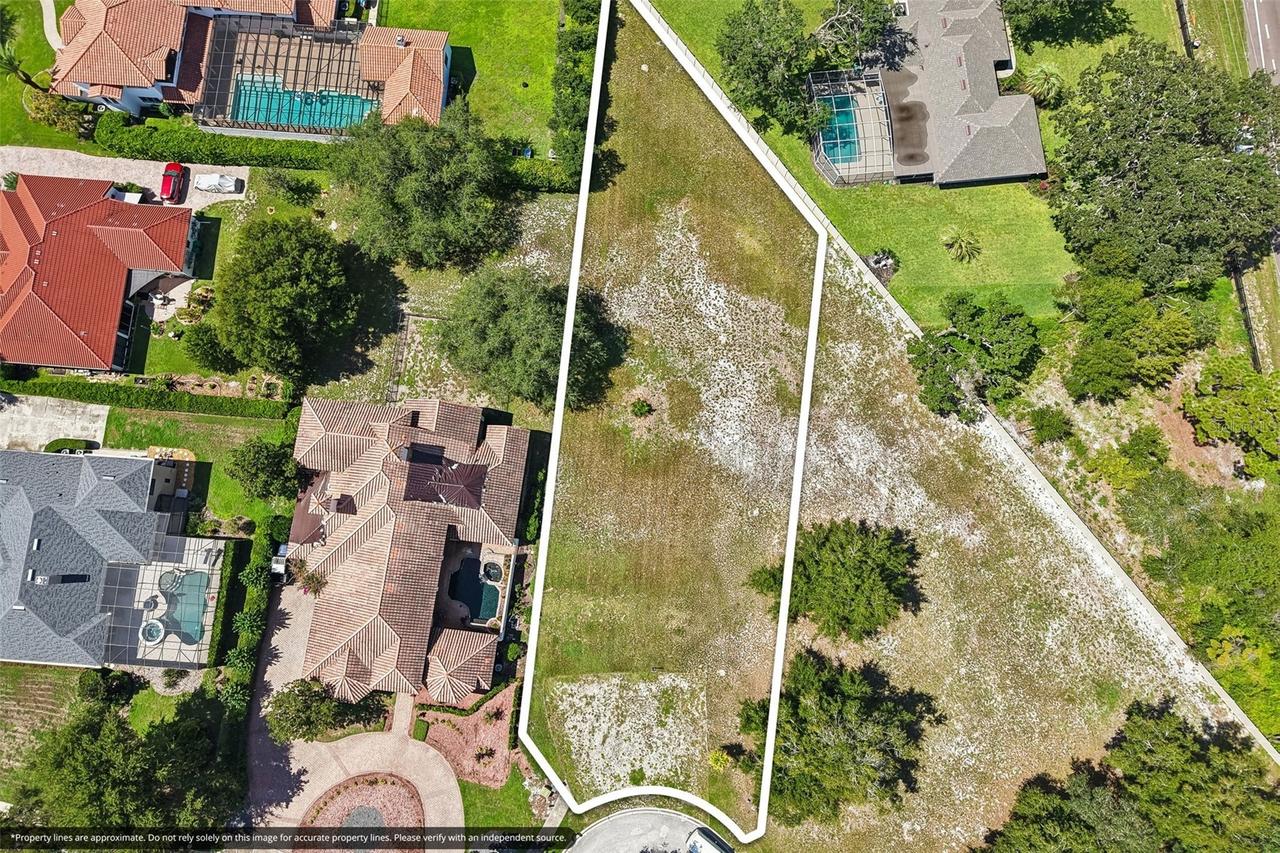 1033 Augustus Ln., Mount Dora, FL 32757