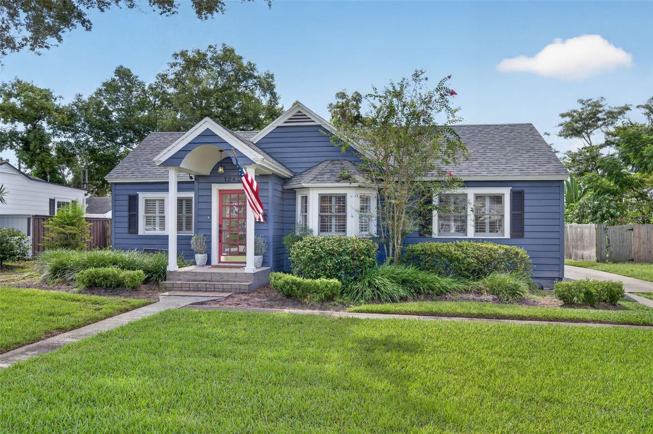 1242 E Ridgewood St., Orlando, FL 32803