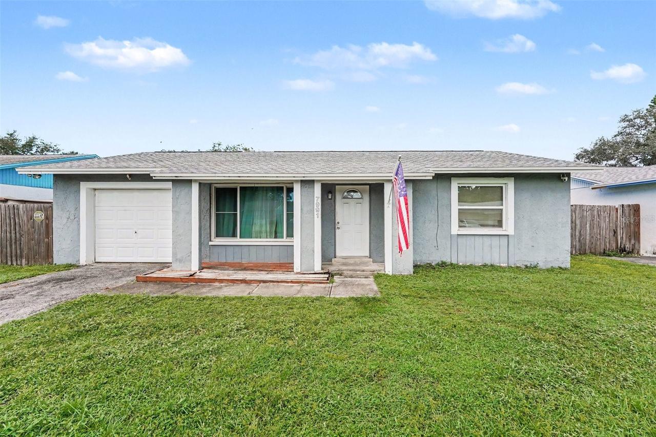 7991 Aberdeen Cir., Largo, FL 33773