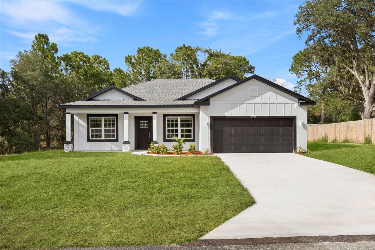 21987 SW Mango Ln., Dunnellon, FL 34431