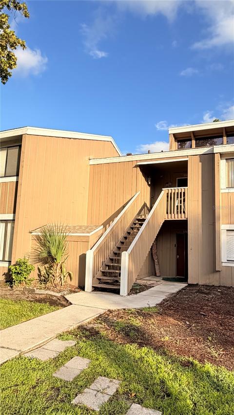 5749 Peregrine Ave. #28E, Orlando, FL 32819