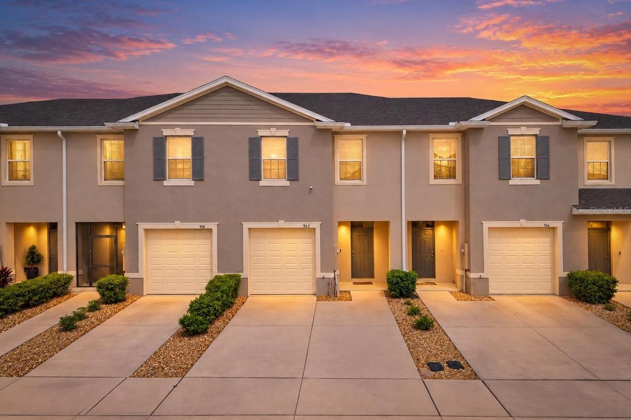 962 Lido Dr., Howey In The Hills, FL 34737