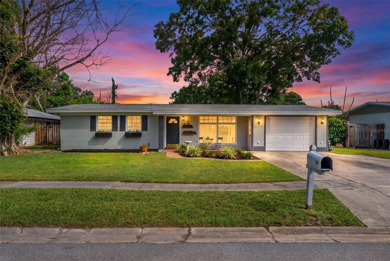 90 S Tropical Way, Merritt Island, FL 32952