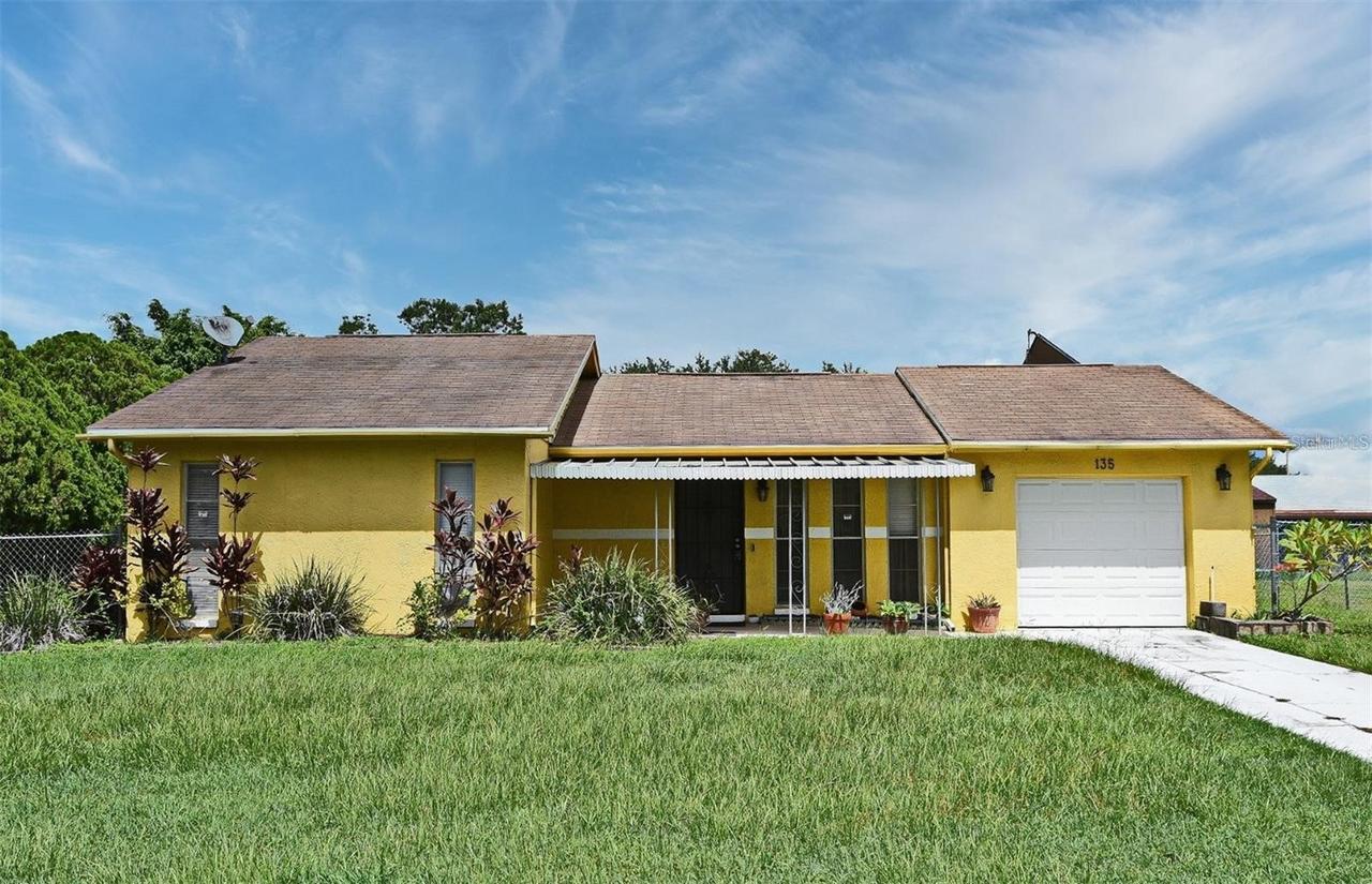 135 Oaxaca Ln., Kissimmee, FL 34743