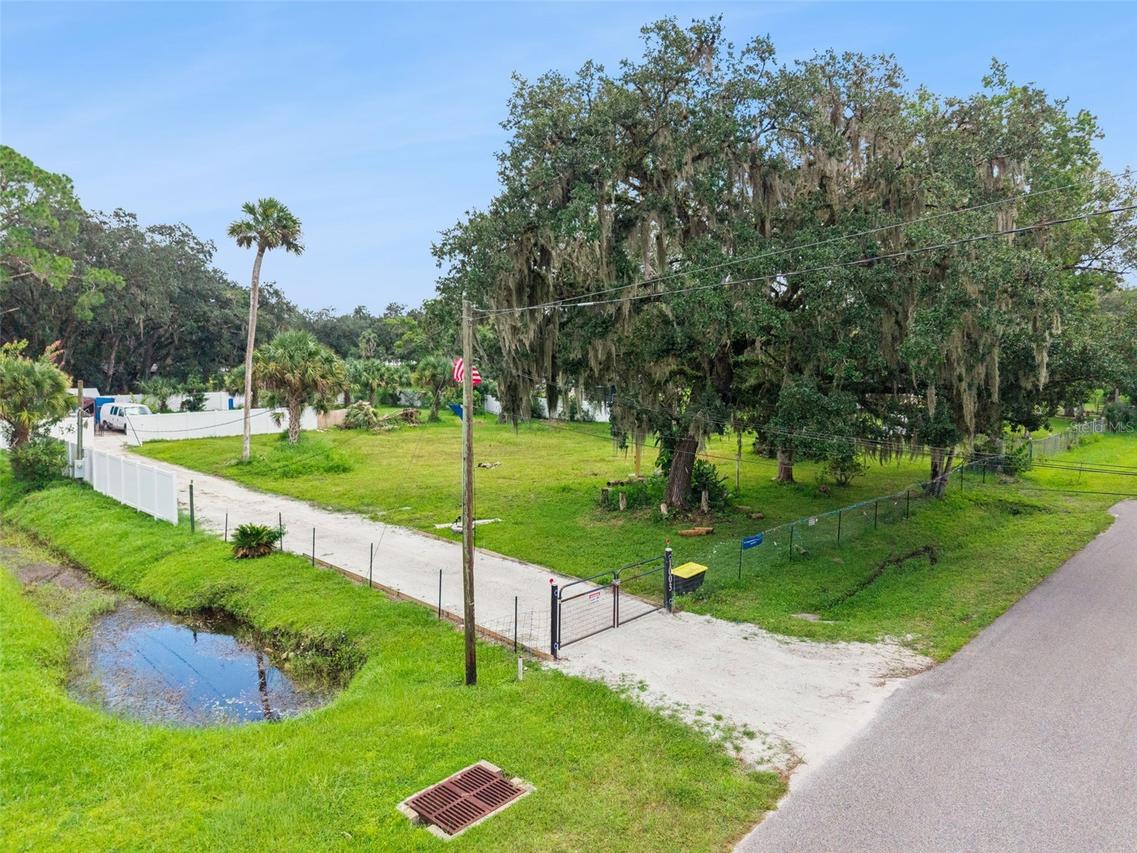1003 Saint Catherine Ave., Christmas, FL 32709