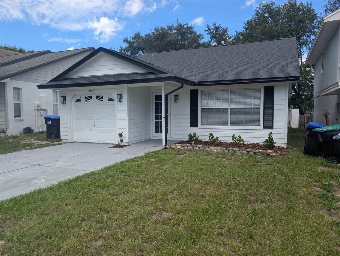 9305 Daney St., Gotha, FL 34734