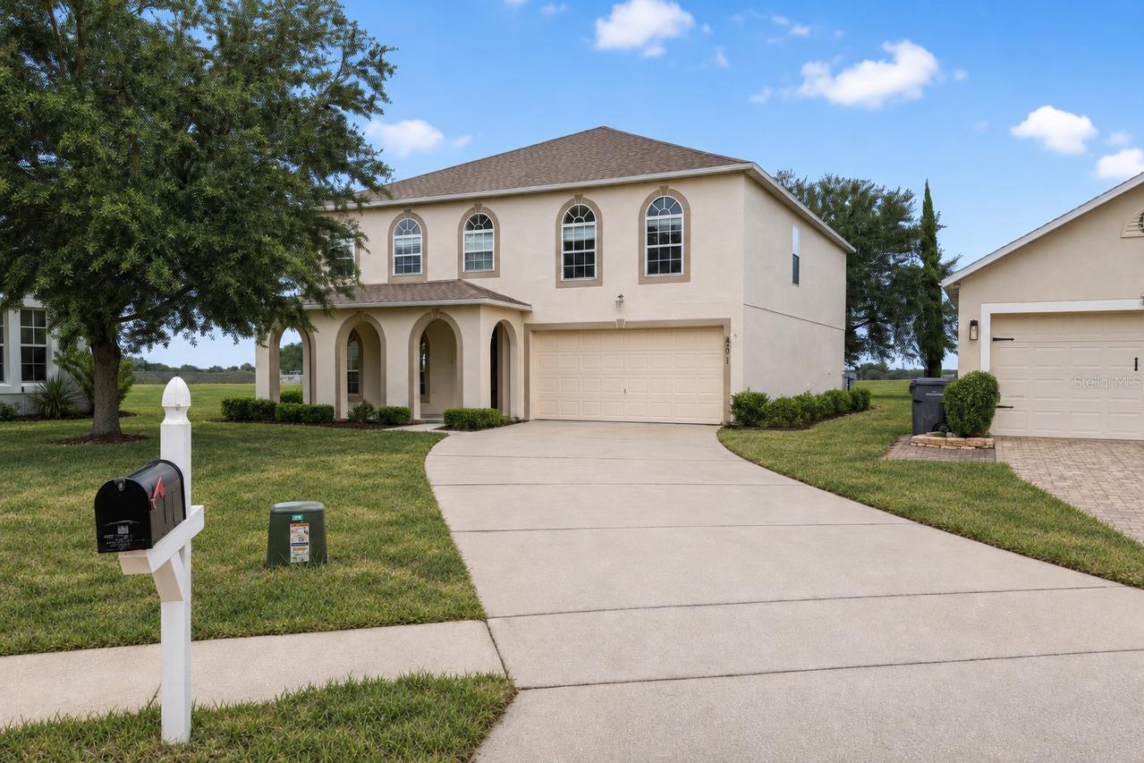 401 Blake Ave., Davenport, FL 33897