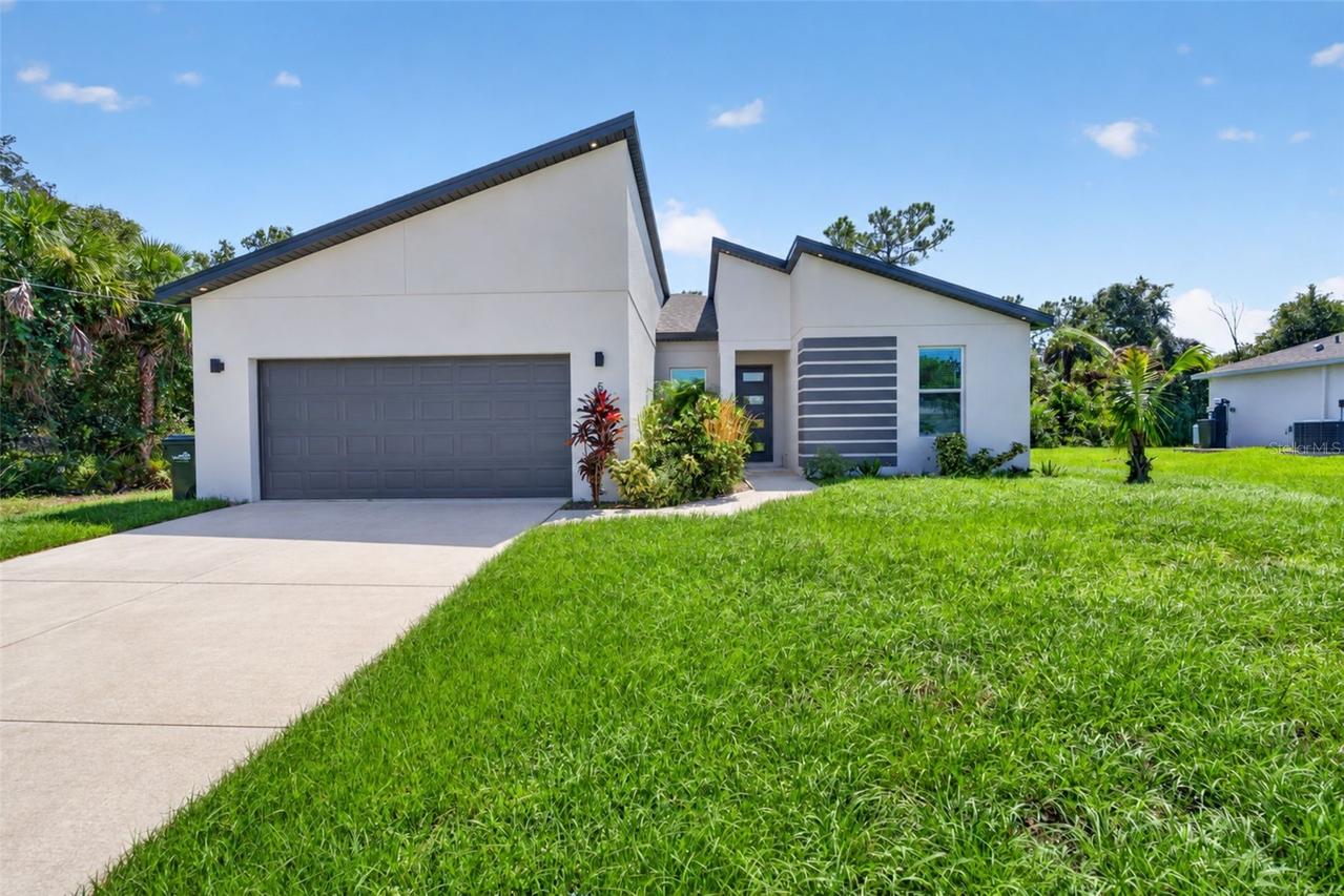 5663 Greenhouse Ave., North Port, FL 34288