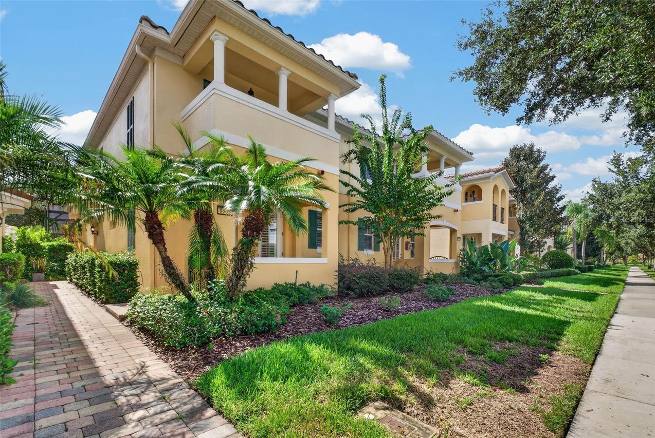 8668 Elder Ln., Orlando, FL 32827