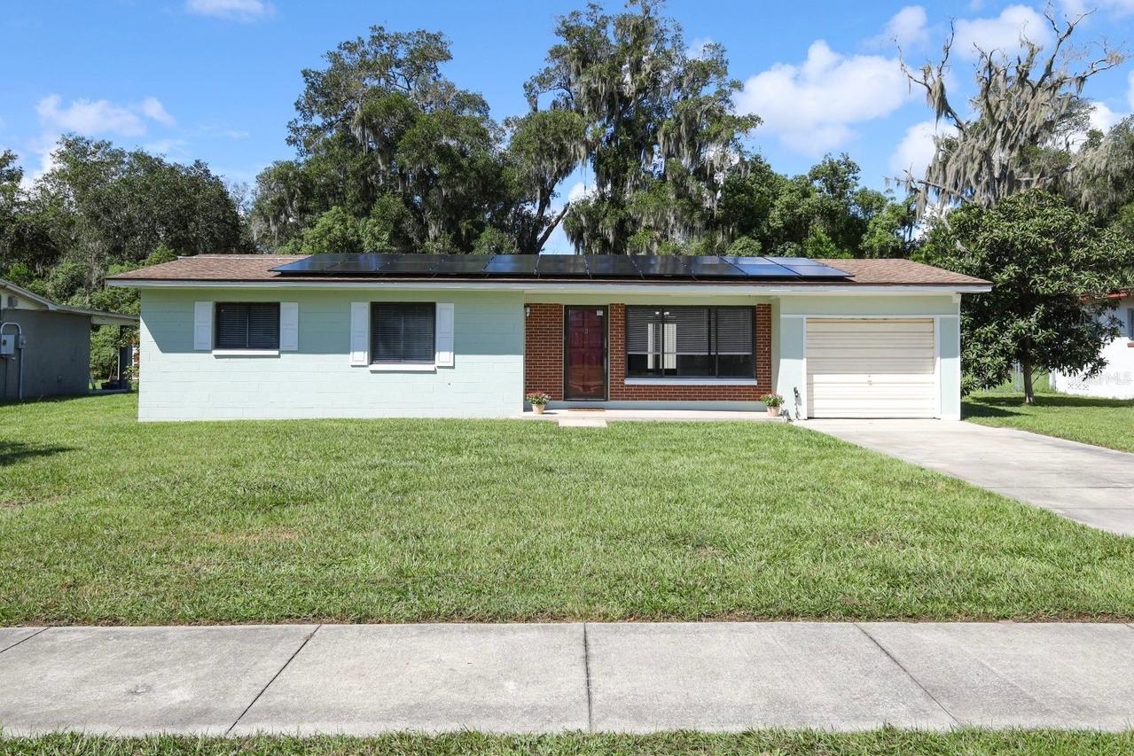 506 S Elsasser St., Deland, FL 32720