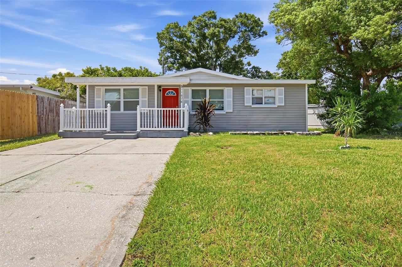 11678 104th St., Largo, FL 33773