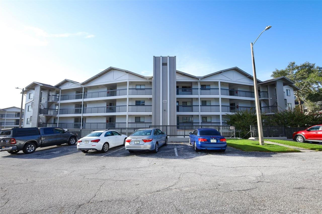 1054 Lotus Cove Ct. #614, Altamonte Springs, FL 32714