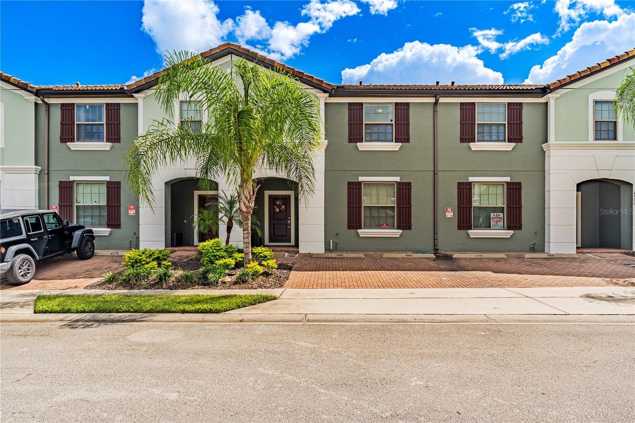 4582 Terrasonesta Dr., Davenport, FL 33837