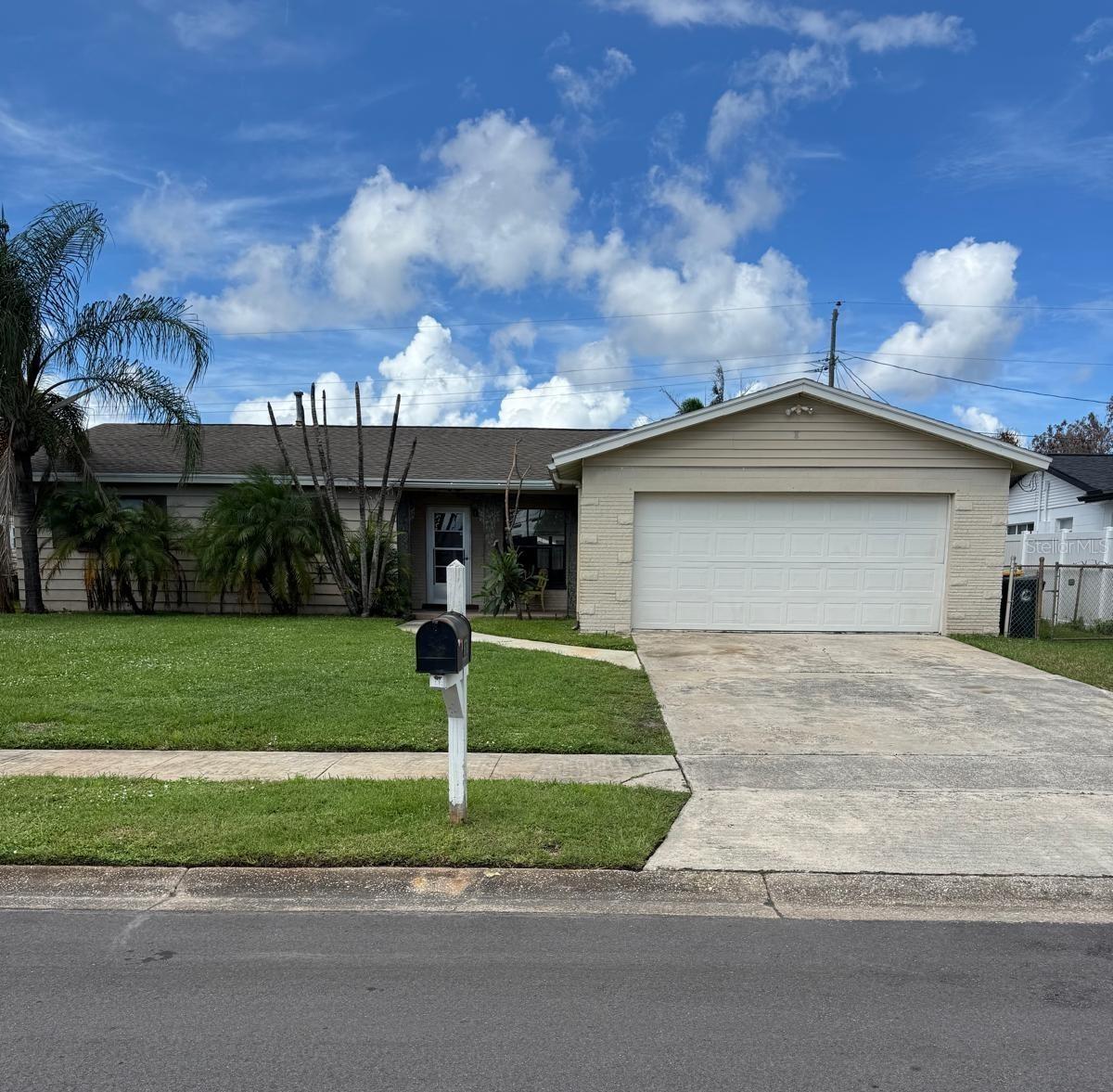 978 Nagle Dr., Rockledge, FL 32955