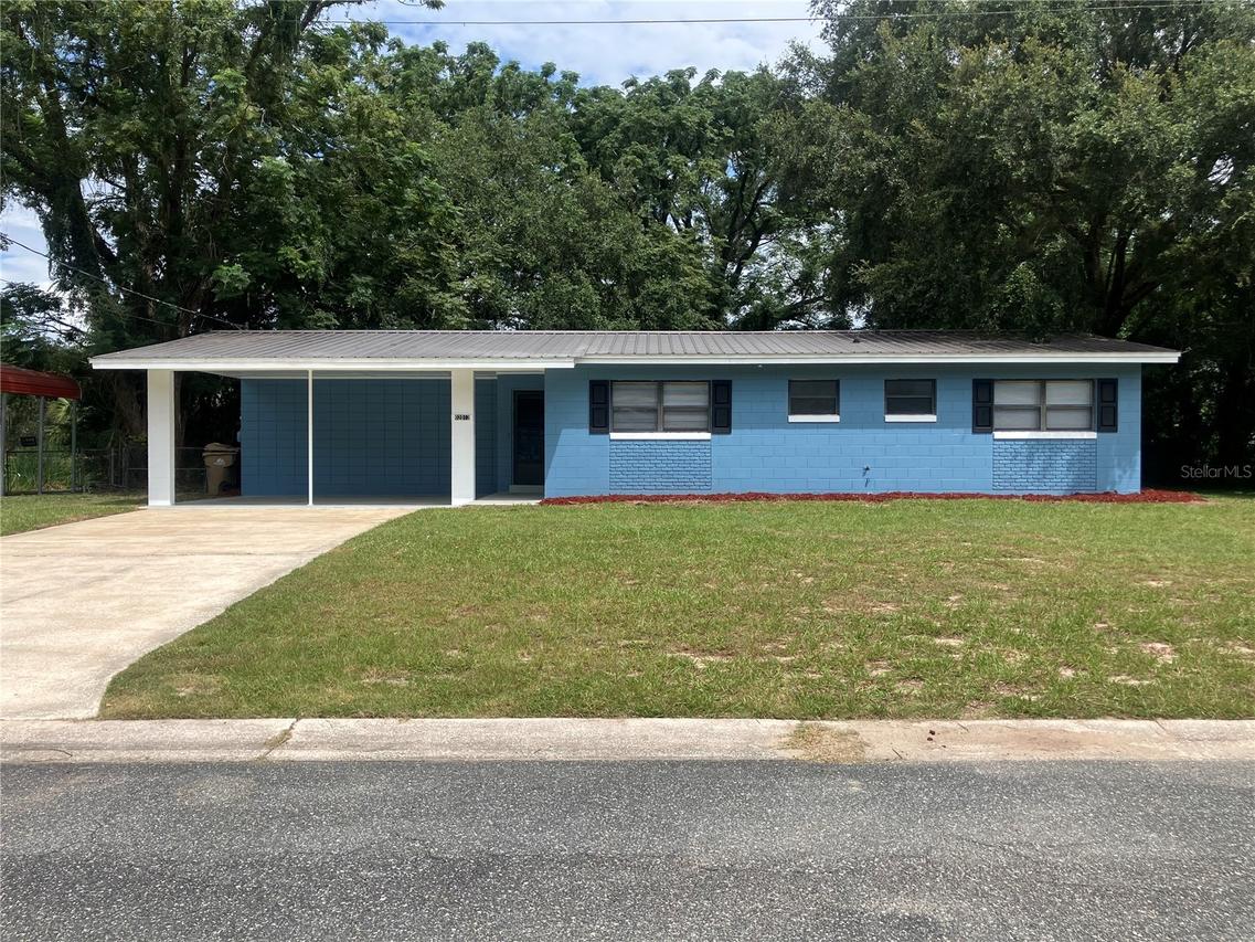 2013 Live Oak Dr., Fruitland Park, FL 34731