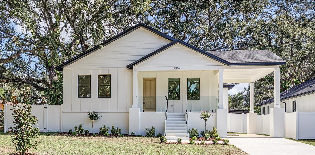 7907 N Greenwood Ave., Tampa, FL 33604
