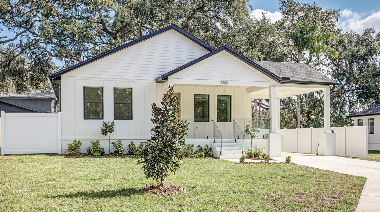 7905 N Greenwood Ave., Tampa, FL 33604