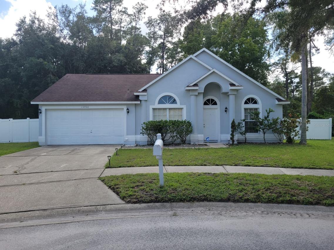 13706 Riverpath Grove Dr., Orlando, FL 32826