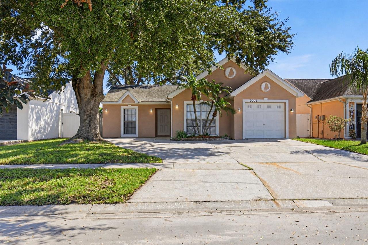 9006 Dixiana Villa Cir., Tampa, FL 33635