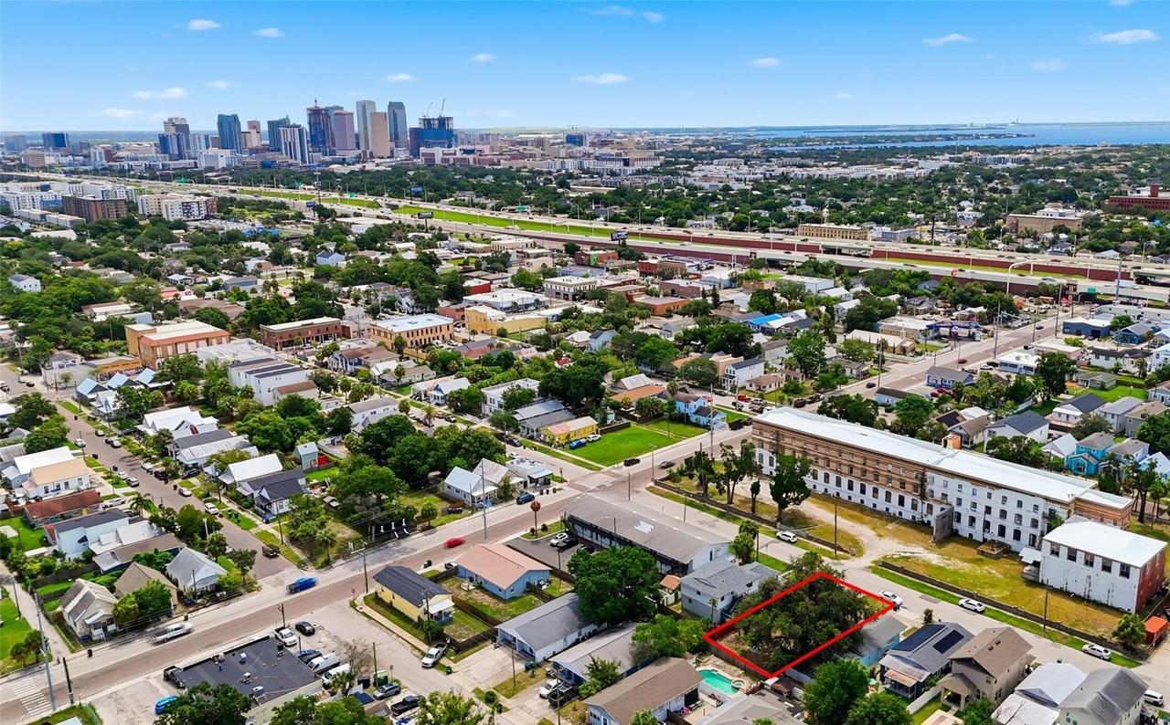 2517 W Spruce St., Tampa, FL 33607