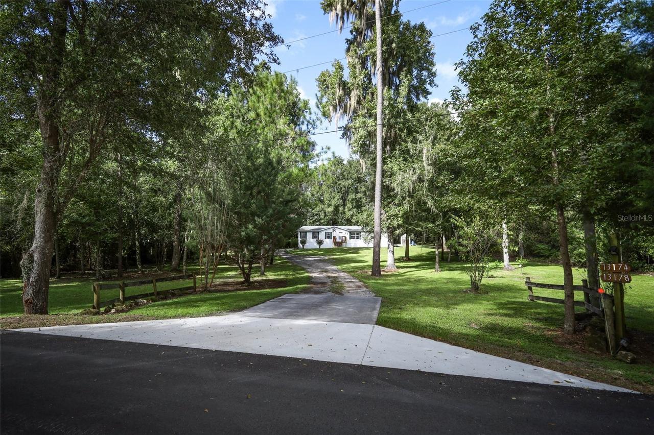 13174 SE 30th Ct., Belleview, FL 34420