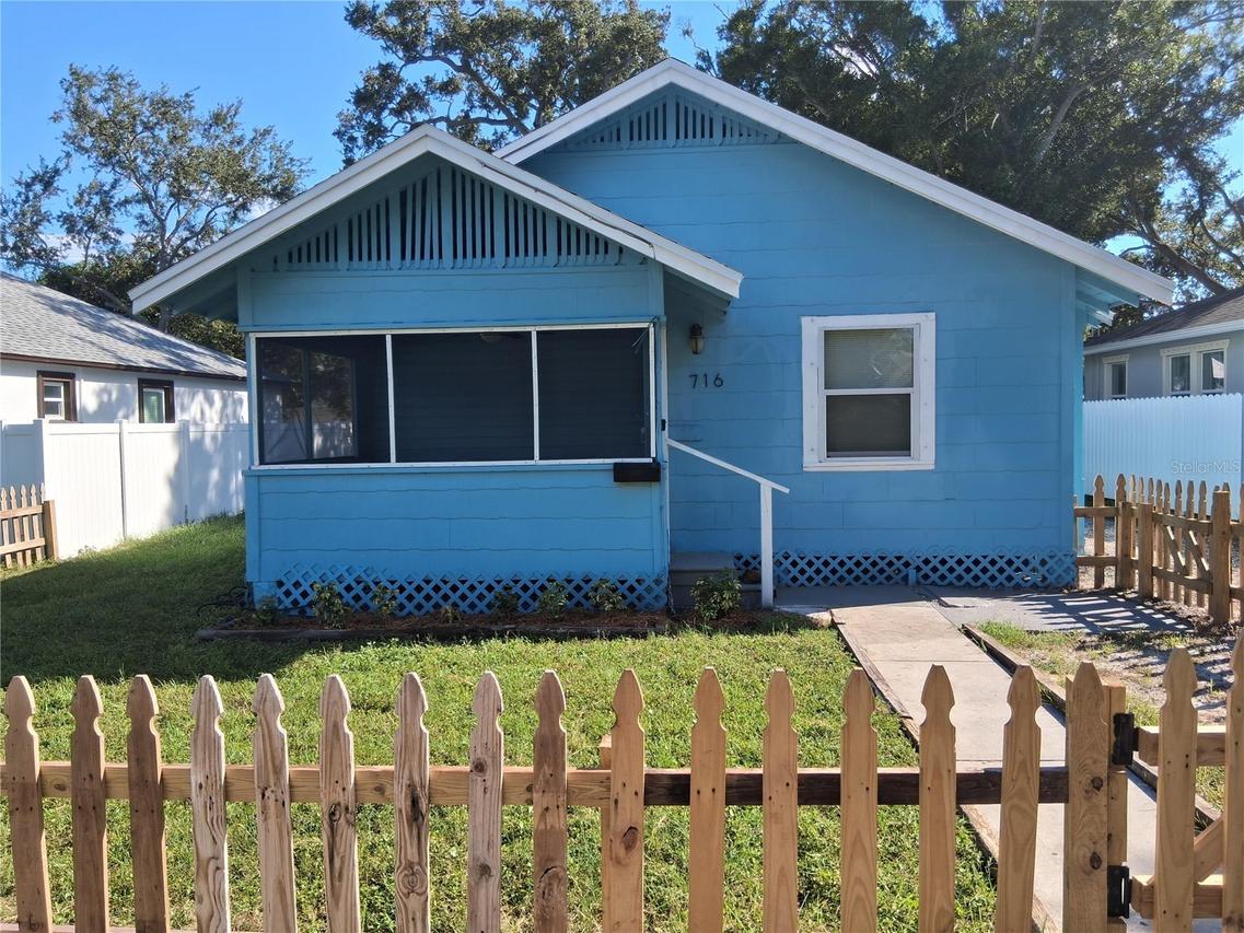 716 15th Ave., St Petersburg, FL 33701