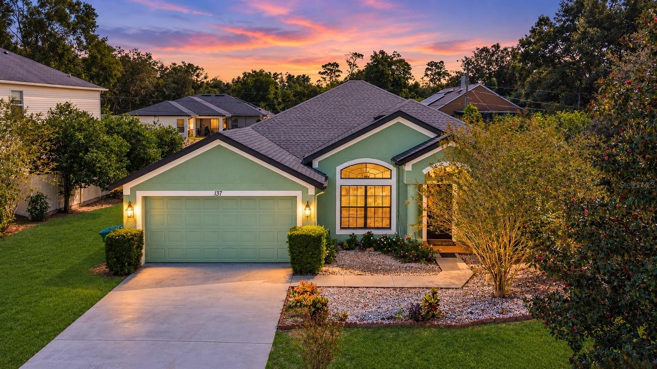 137 Bluefield Ave., Deltona, FL 32738