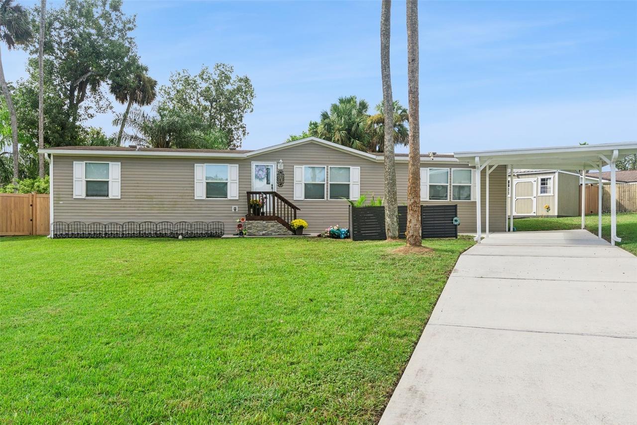 1137 Yaupon St., Daytona Beach, FL 32117