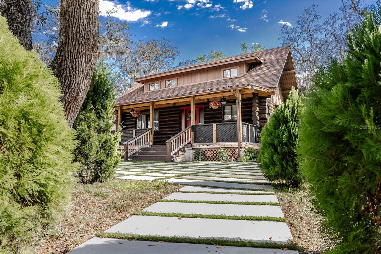 1575 W Osceola Rd., Geneva, FL 32732