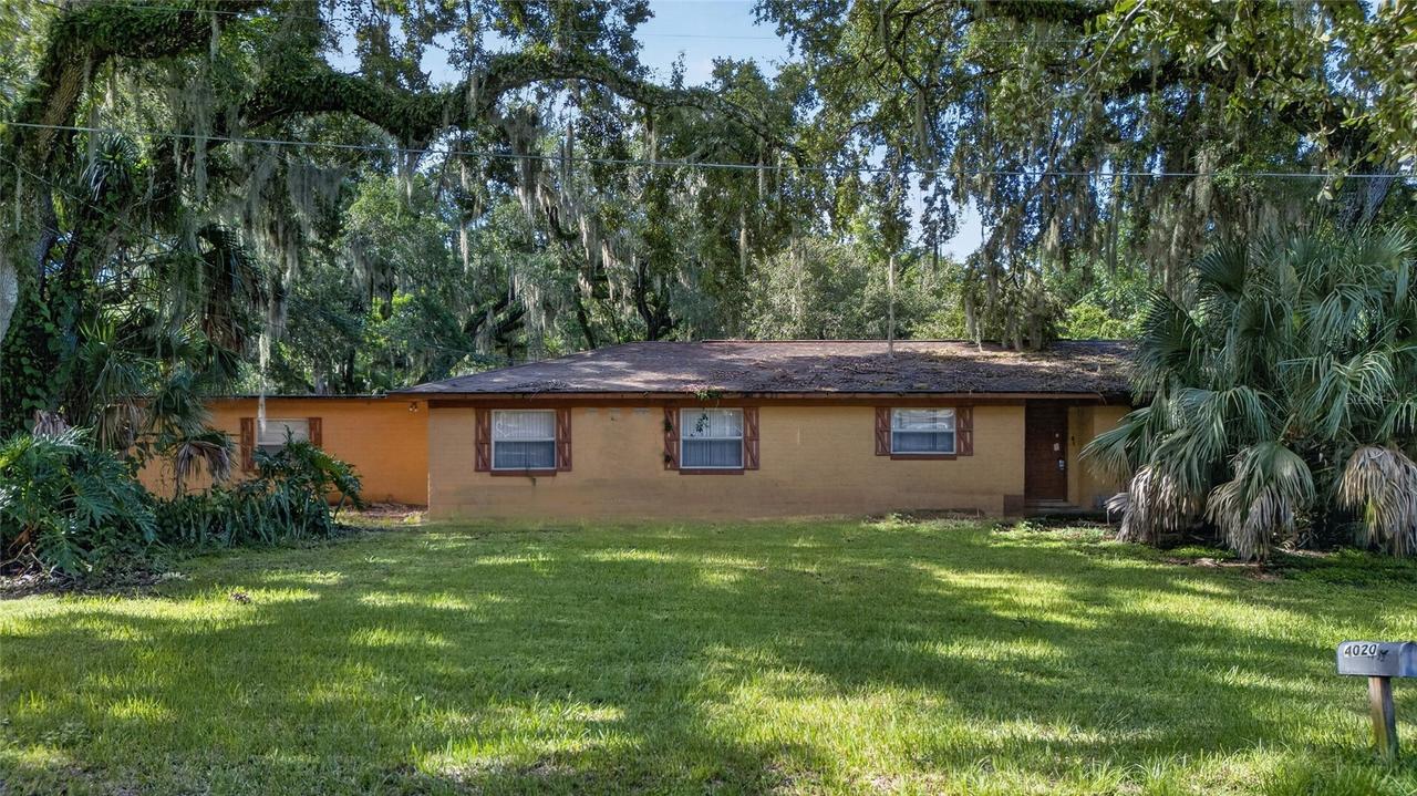 4020 Magnolia Dr., Leesburg, FL 34748