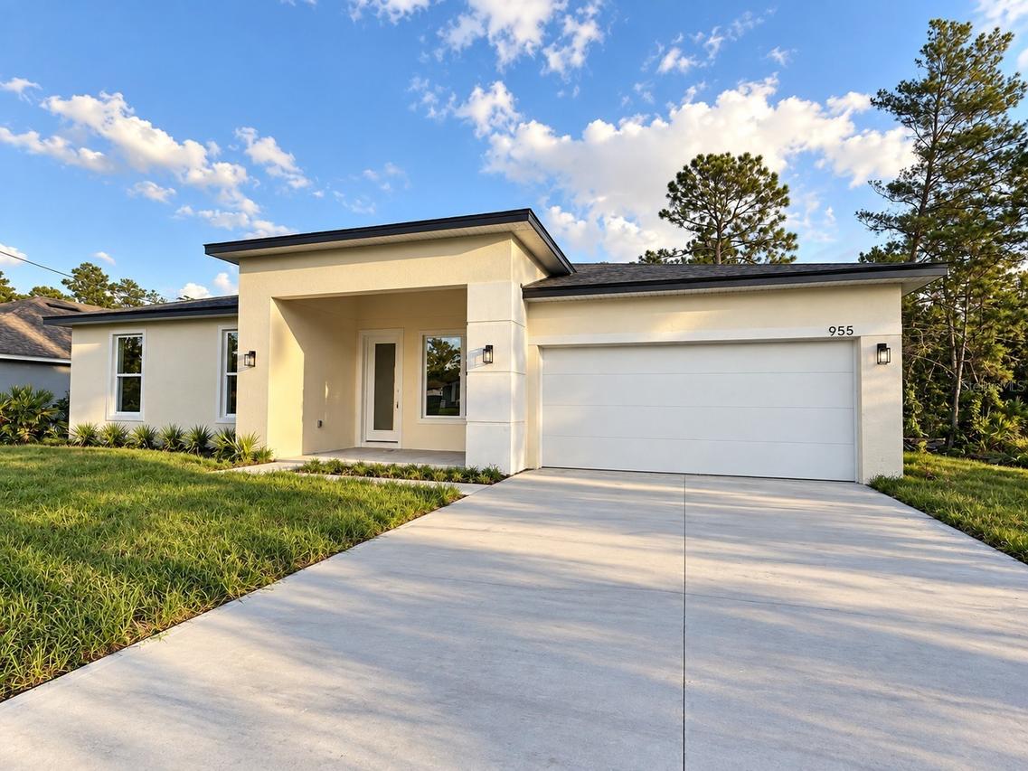 955 East Pkwy., Deland, FL 32724