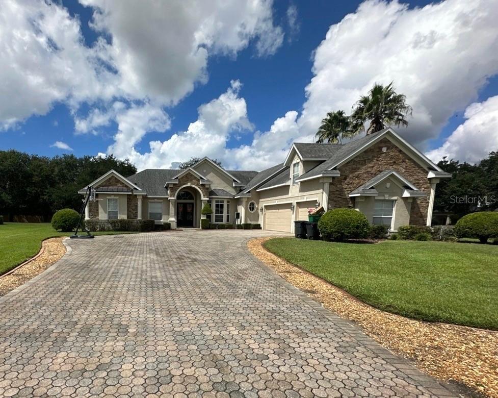 330 Glen Club Dr., Debary, FL 32713