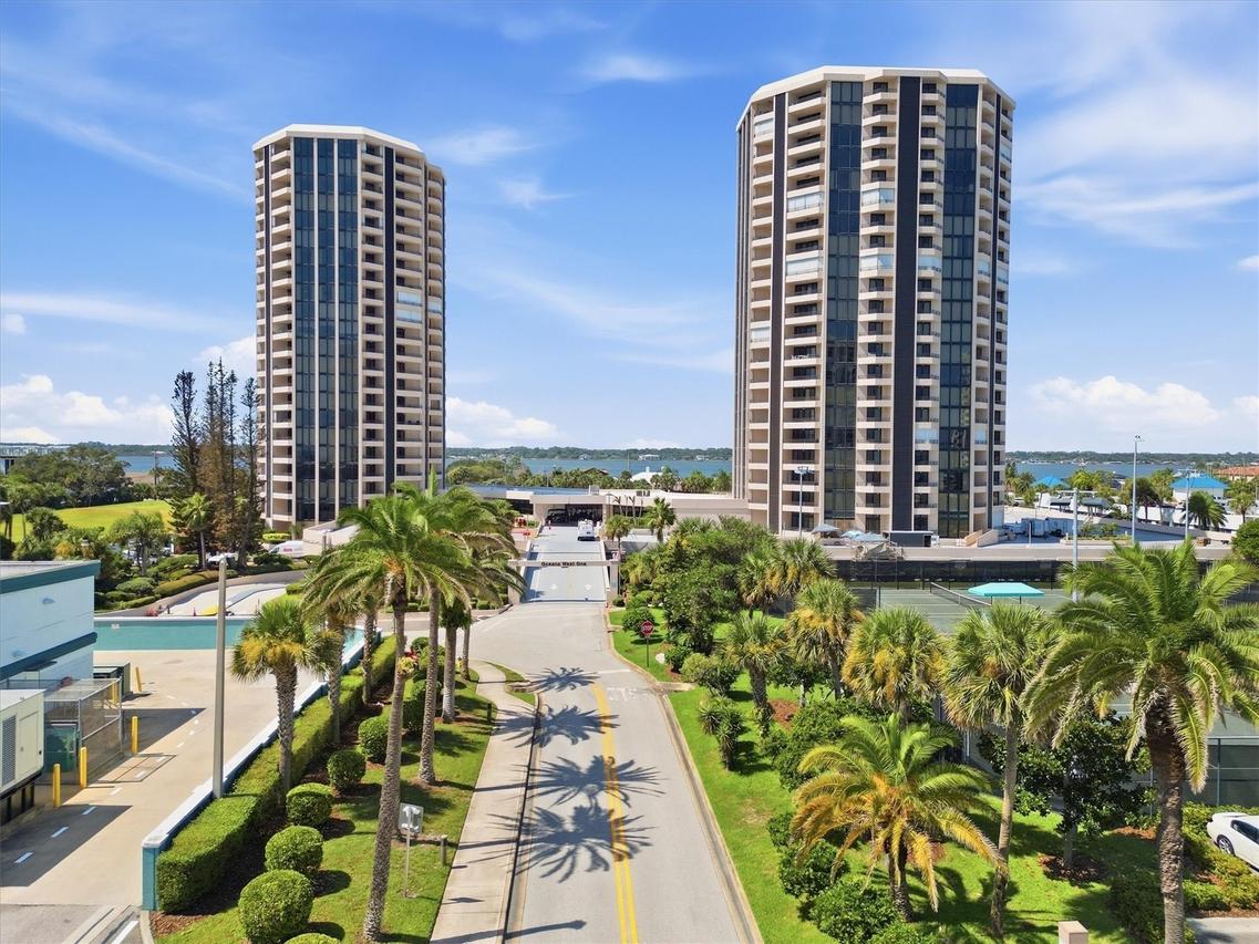1 Oceans West Blvd. #8B1, Daytona Beach Shores, FL 32118