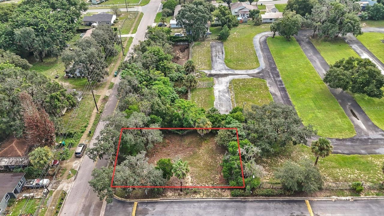 1500 E Mcdonald Ave., Eustis, FL 32726