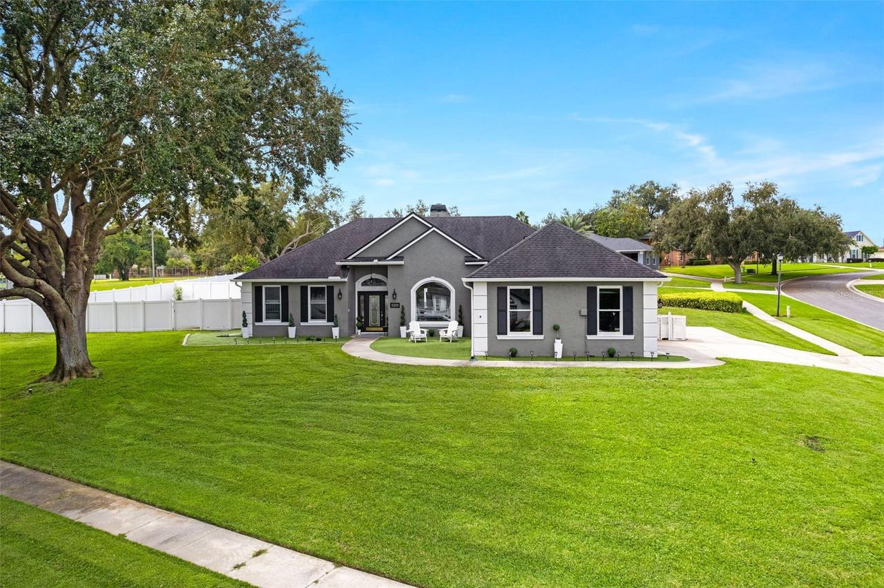 11201 Lake Katherine Cir., Clermont, FL 34711