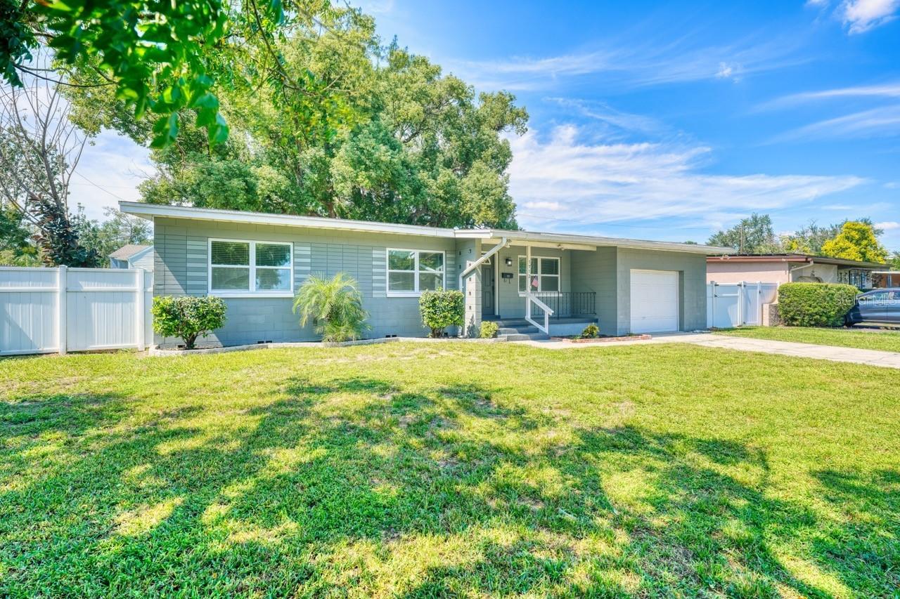 1712 Edmundshire Rd., Orlando, FL 32812