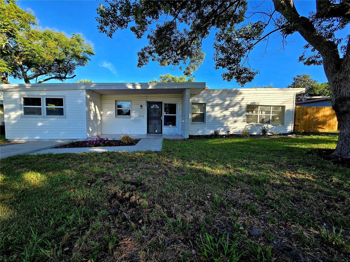 1308 Moore St., Daytona Beach, FL 32114