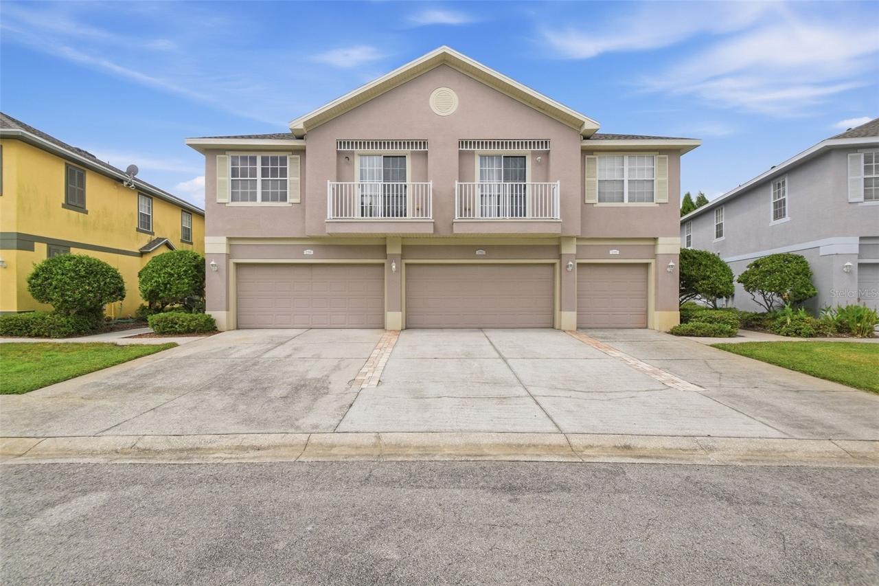 27921 Pleasure Ride Loop, Wesley Chapel, FL 33544