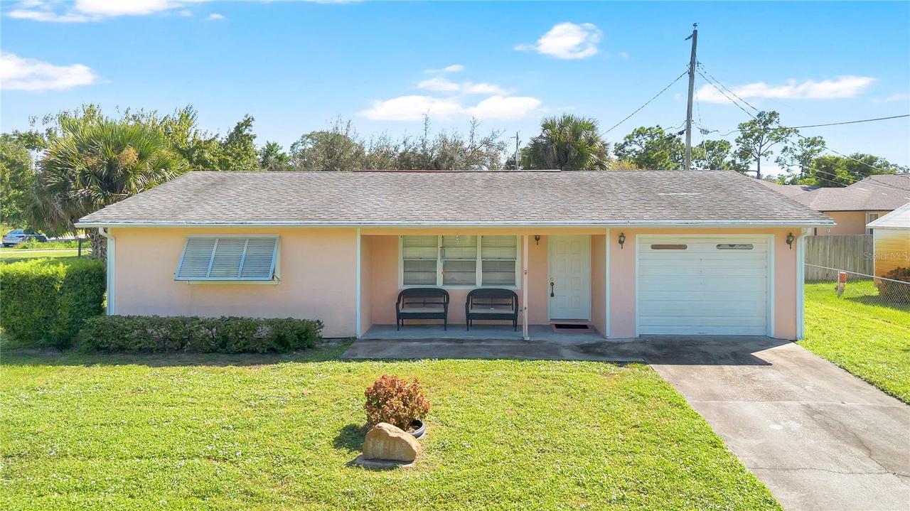867 Floraland Ave., Sebastian, FL 32958