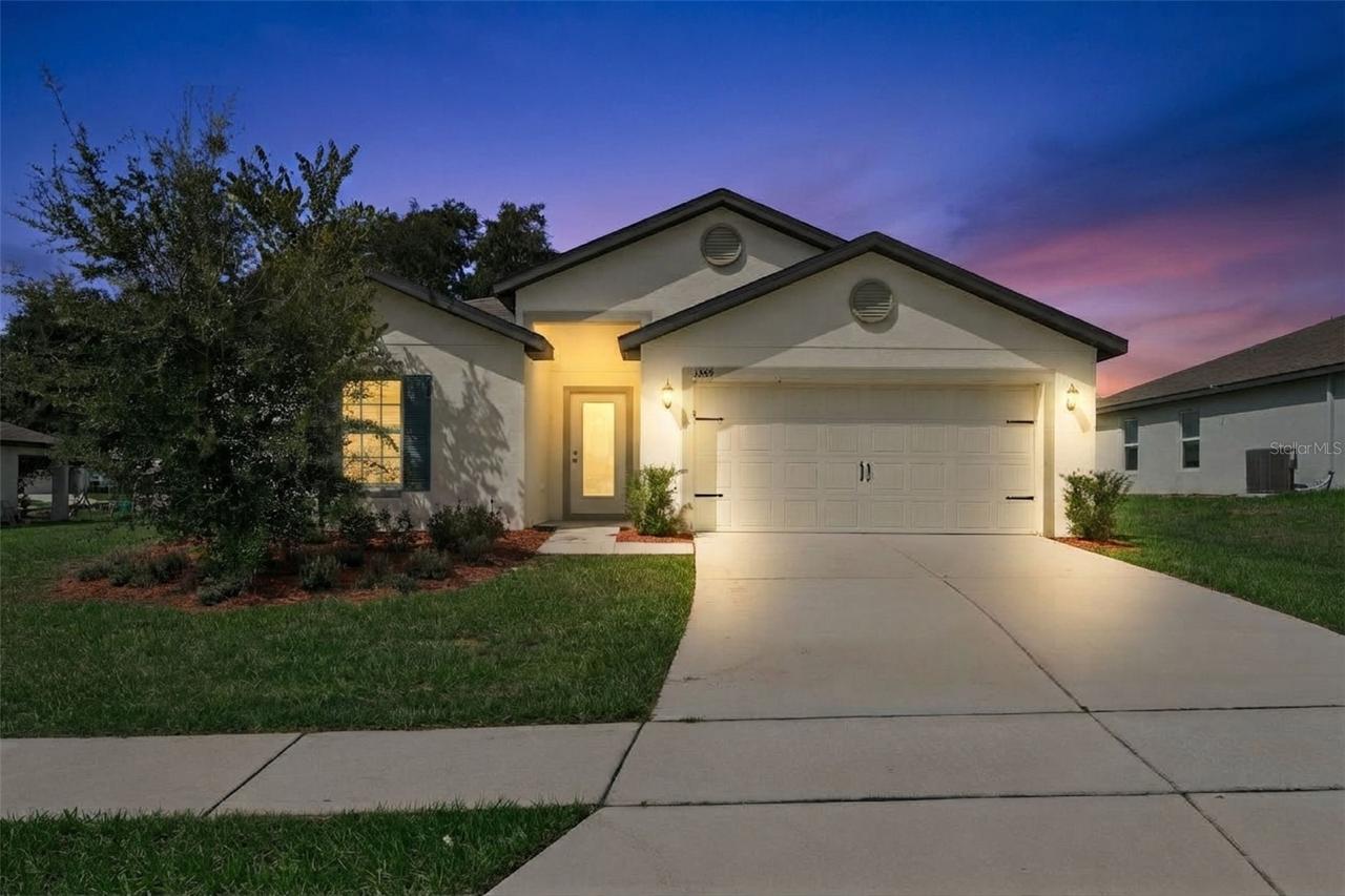 1369 Brenway Dr., Mascotte, FL 34753