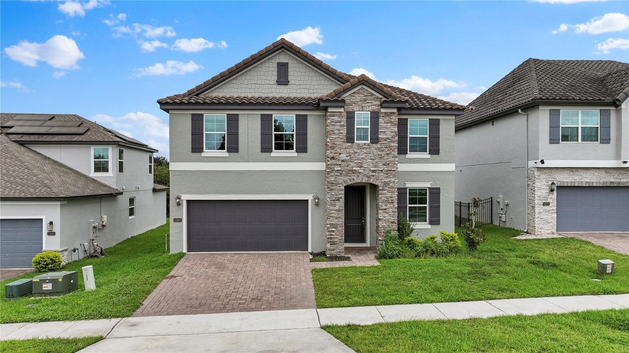 2561 Sky Stone Ct., Oakland, FL 34787