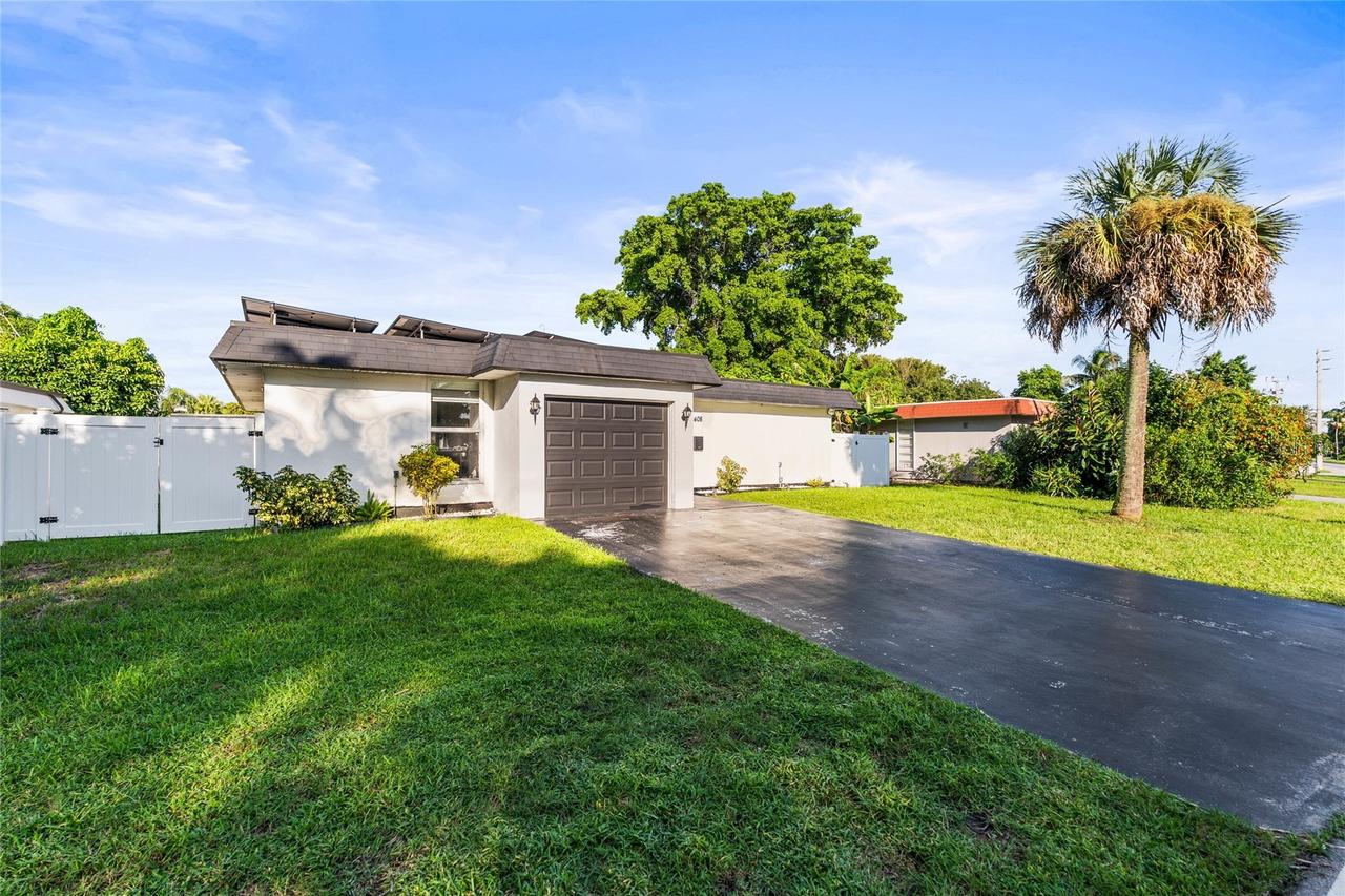 6408 Brookwood Blvd., Tamarac, FL 33321