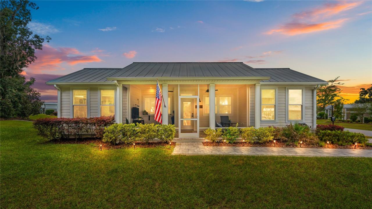 12103 Grand Oak Lane, Oxford, FL 34484