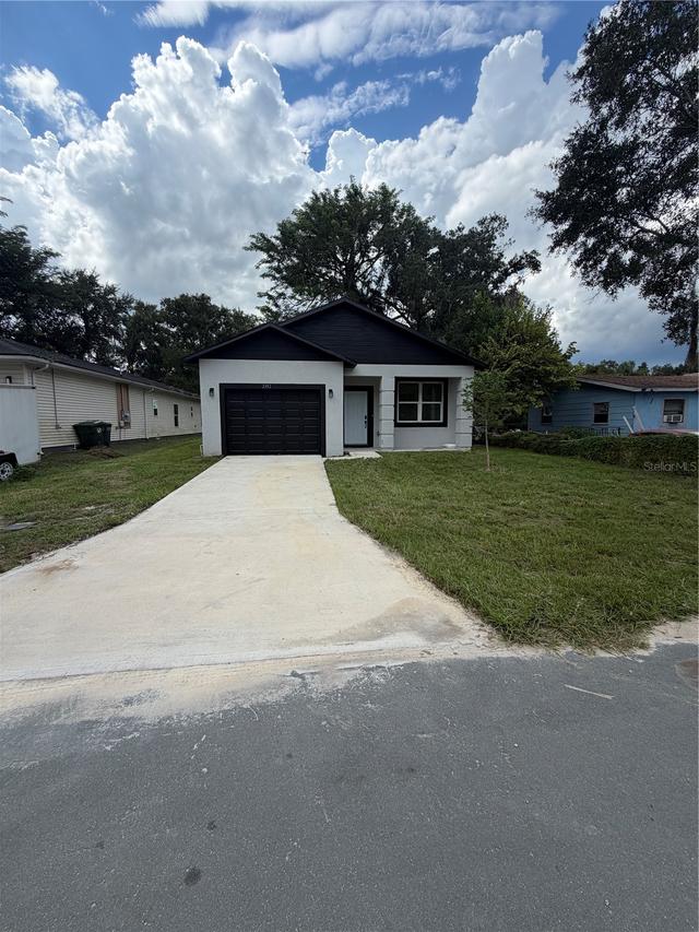 2352 Ross St., Kissimmee, FL 34744