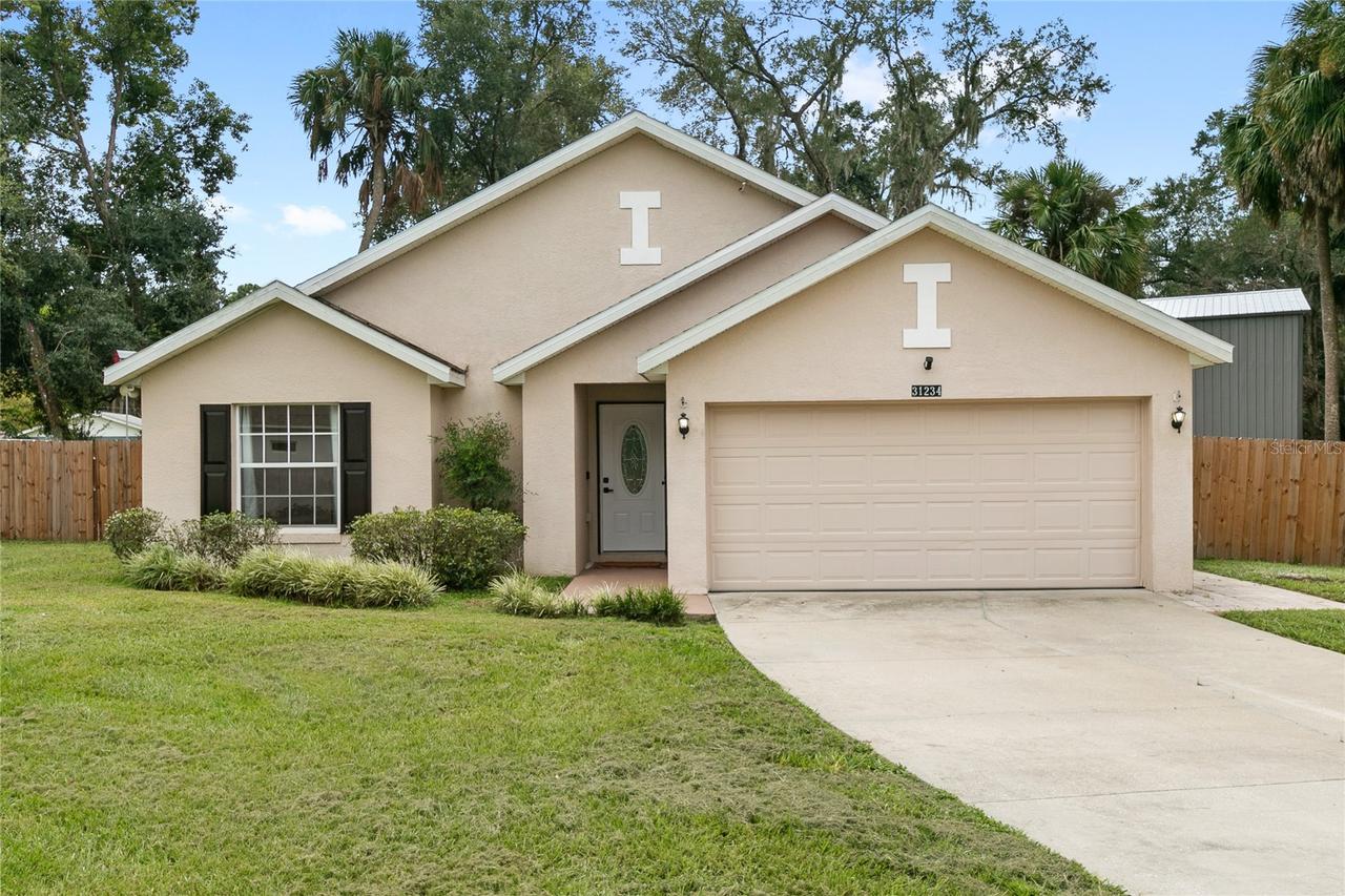 31234 Chevy Chase Dr., Sorrento, FL 32776