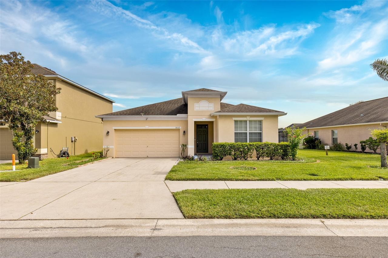 3652 Madbury Cir., Lakeland, FL 33810
