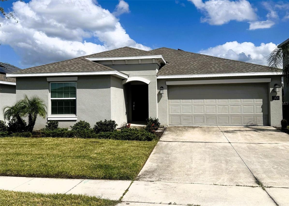 301 Pineywoods St., St Cloud, FL 34772